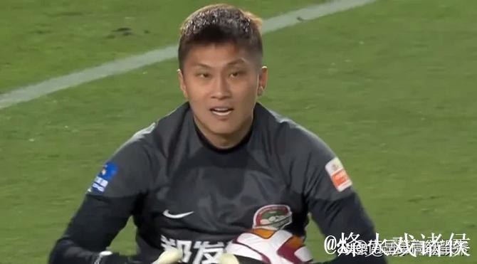 要么残 要么老 要么嫩-- 国足门将危机如何破？